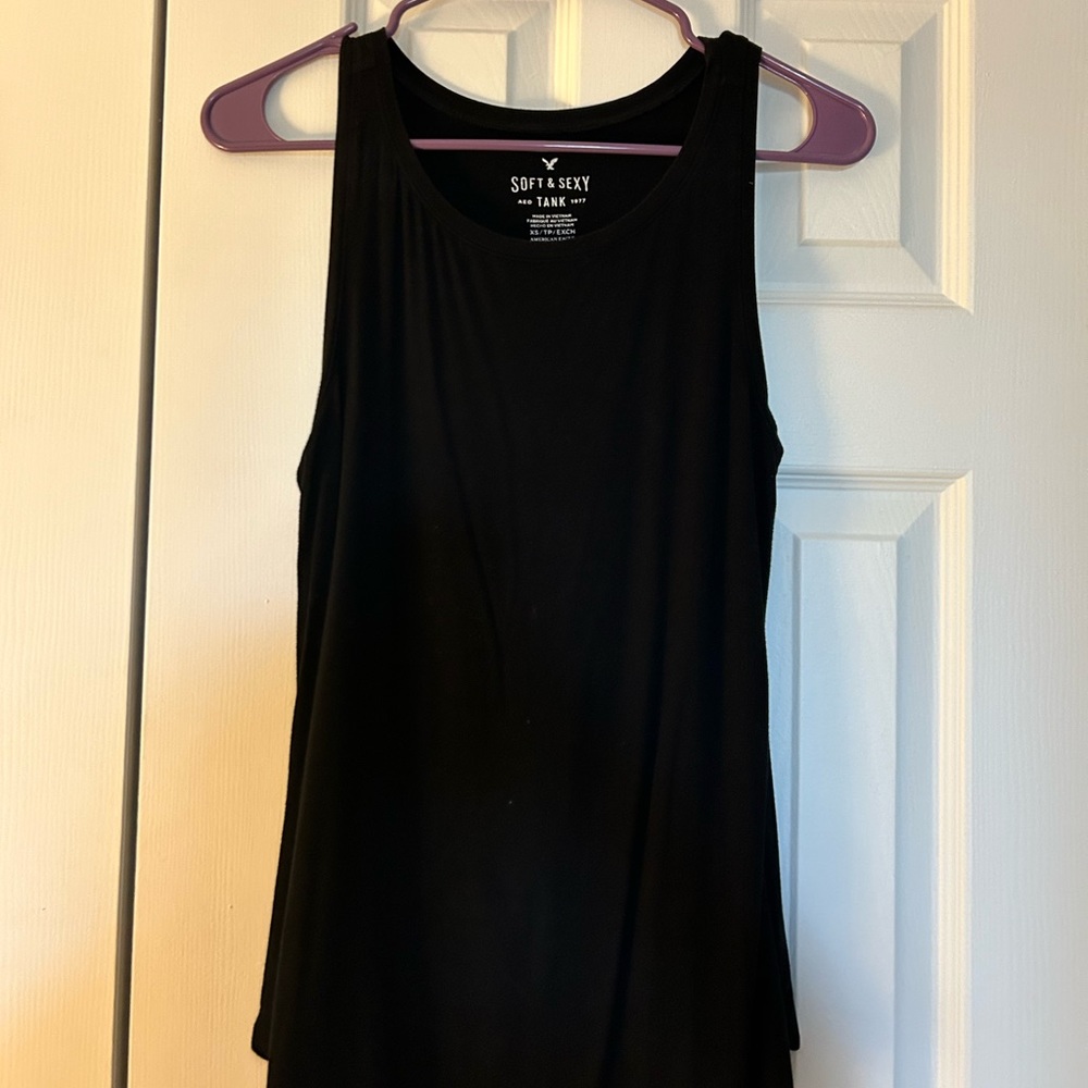 American eagle. Black tank top!